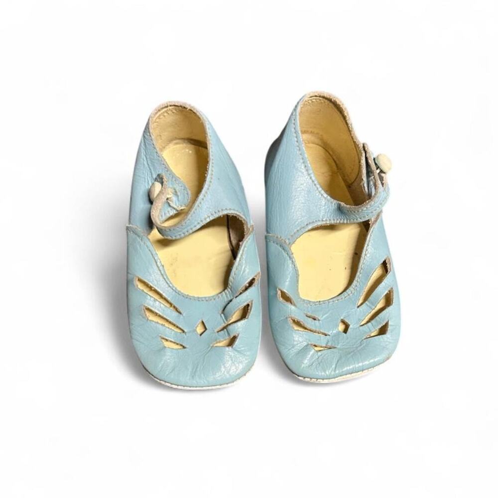 6-12 months Antique 1930s baby blue handmade leather sandals depression era